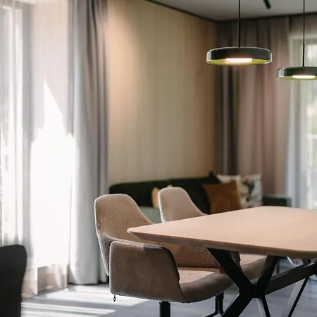 Vibes - Your Alpine Homebase 4*