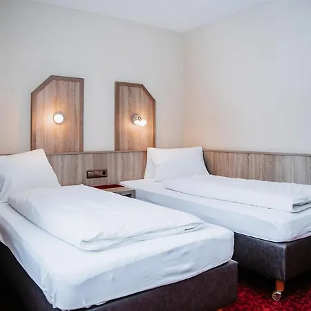 Vibes Soelden - Your Alpine Homebase Solden