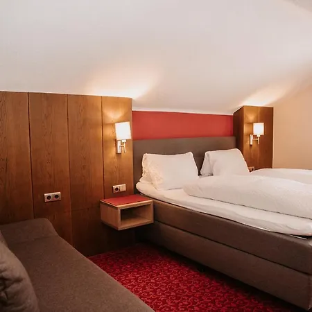Gasthuis Vibes - Your Alpine Homebase Sölden