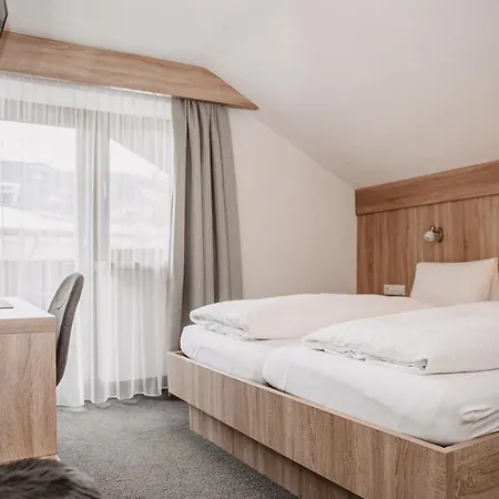 Vibes - Your Alpine Homebase