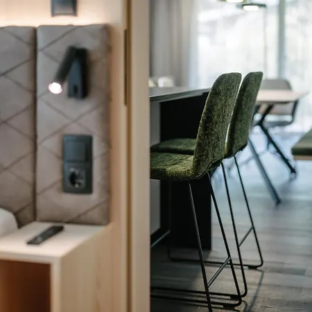 Vibes Soelden - Your Alpine Homebase 4* Solden