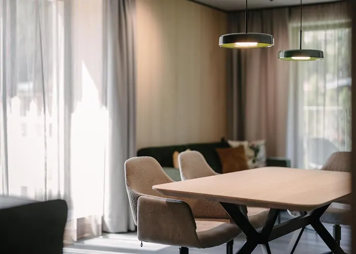 Vibes - Your Alpine Homebase 4*